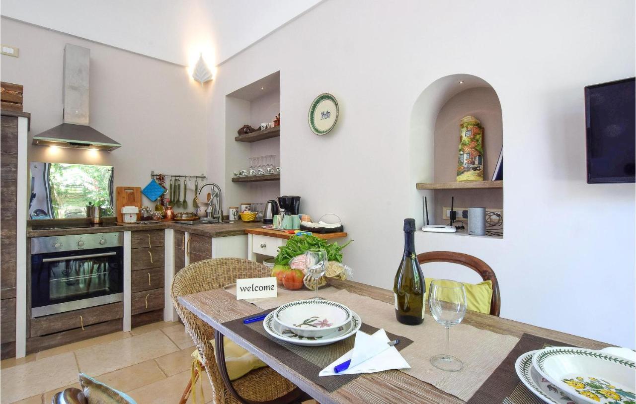 Cozy Apartment In Massa Lubrense Bagian luar foto