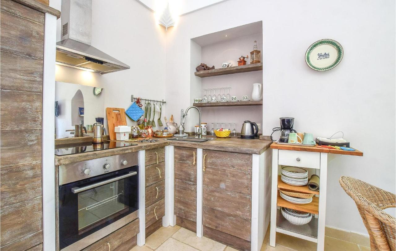 Cozy Apartment In Massa Lubrense Bagian luar foto